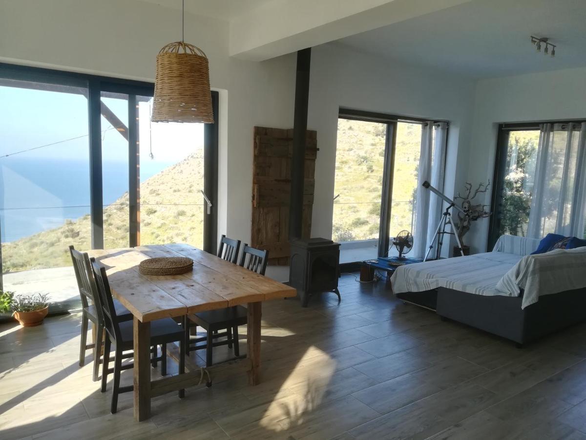Sea Breeze Ecological Villa Agia Galini Exteriör bild